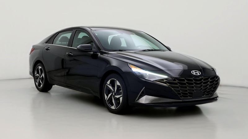 2022 Hyundai Elantra SEL Hero Image