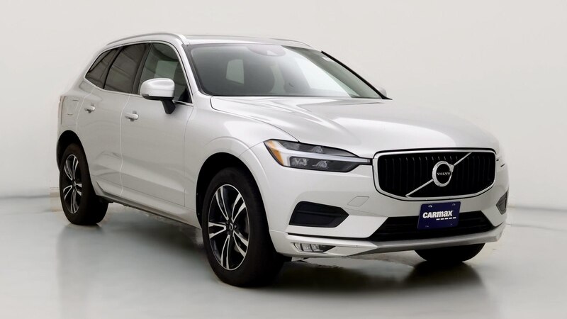 2021 Volvo XC60 T5 Momentum Hero Image