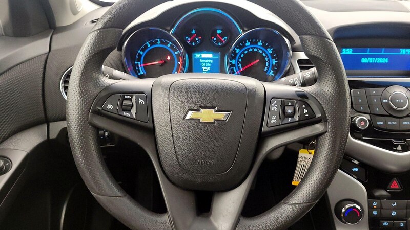 2015 Chevrolet Cruze LT 10