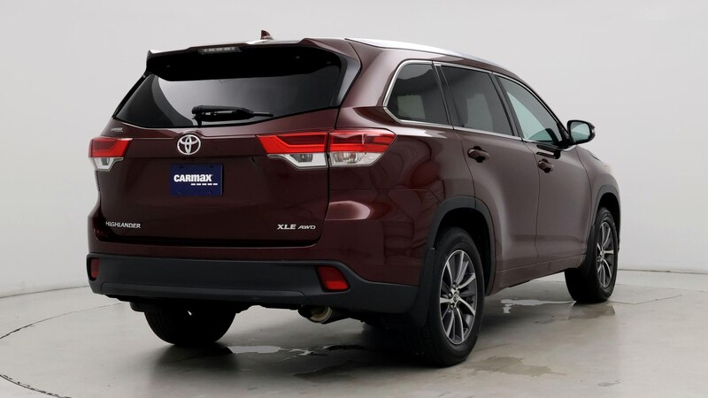 2018 Toyota Highlander XLE 8