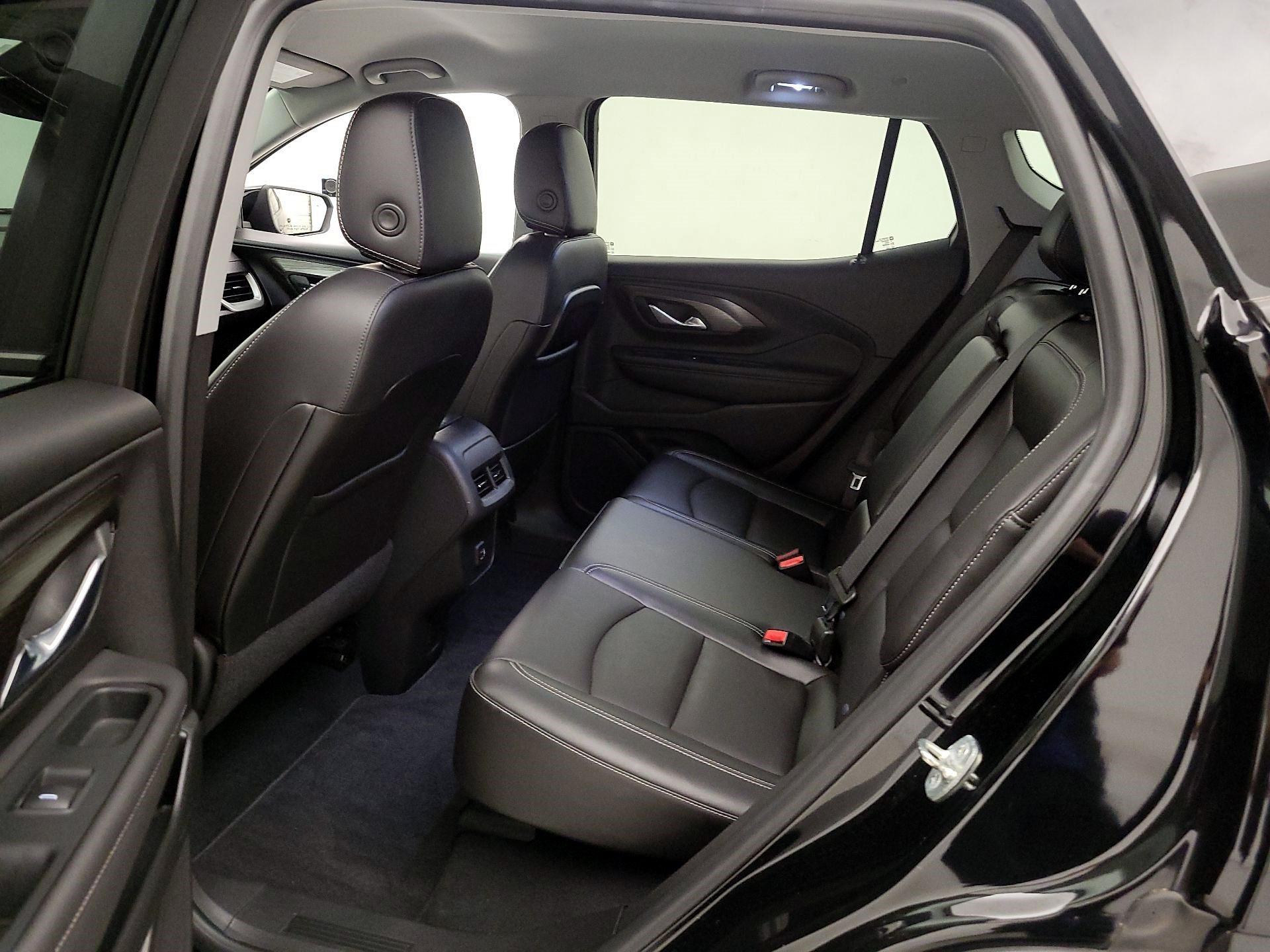 Thumbnail: 2022 GMC Terrain - 19