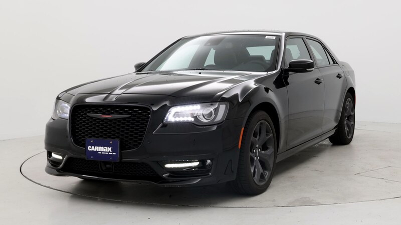 2023 Chrysler 300 S 4