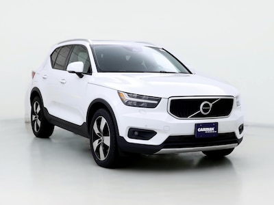 2022 Volvo XC40 T5 Momentum -
                Boston, MA