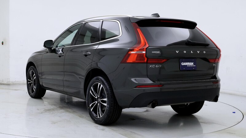 2021 Volvo XC60 T5 Momentum 2