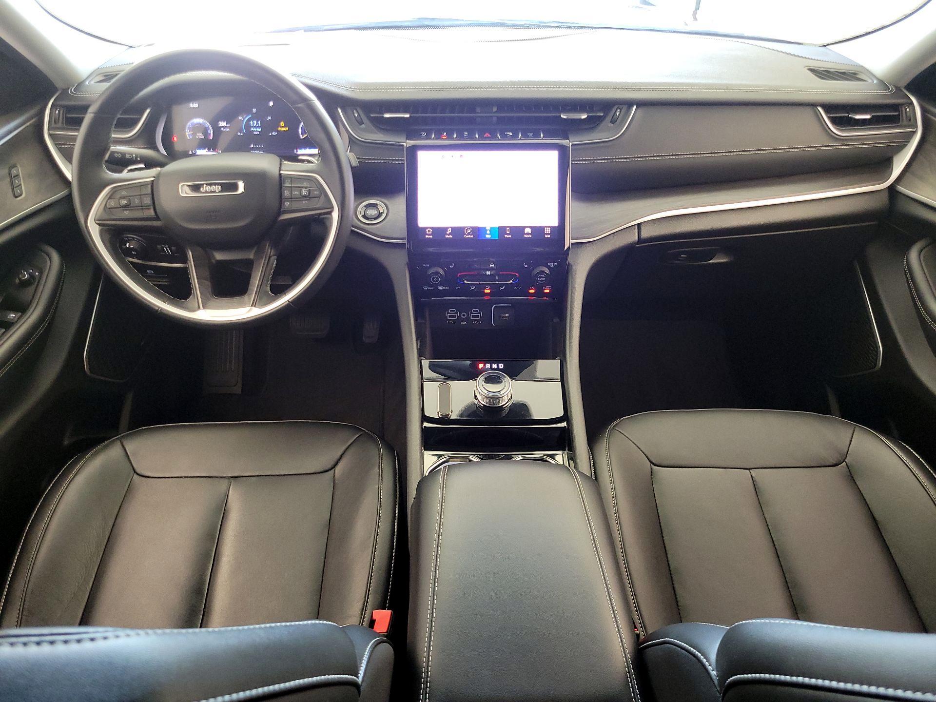 Thumbnail: 2022 Jeep Grand Cherokee - 9