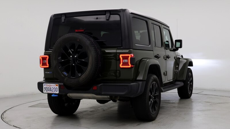 2023 Jeep Wrangler Unlimited Sahara 8