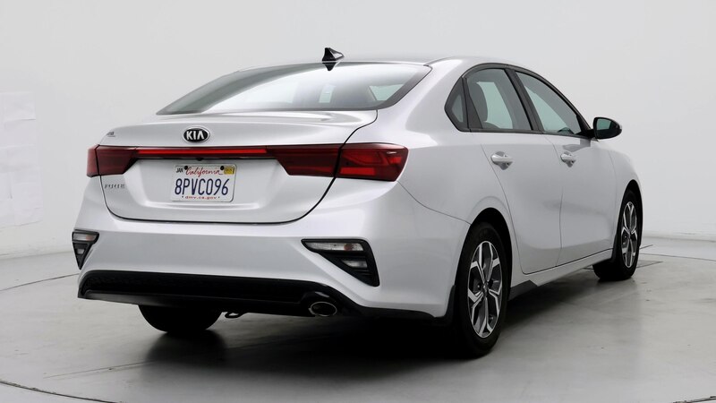 2020 Kia Forte LXS 8