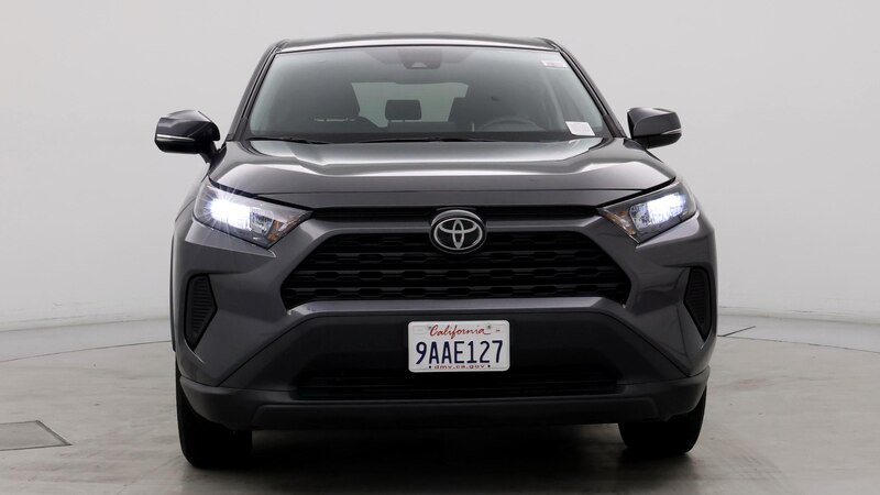 2022 Toyota RAV4 LE 5