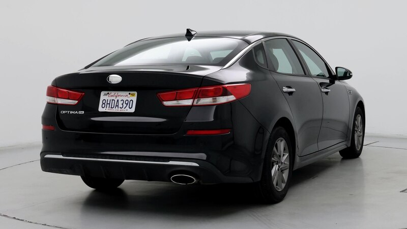 2019 Kia Optima LX 8