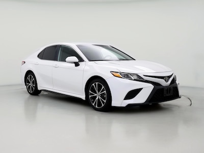 2020 Toyota Camry SE -
                Los Angeles, CA