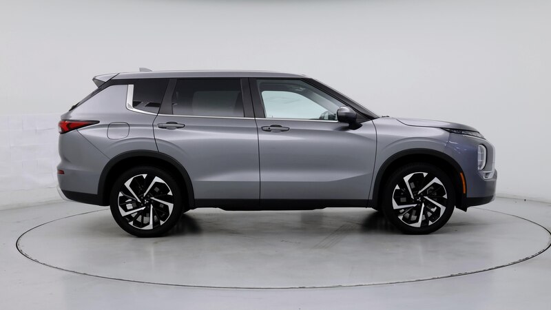 2022 Mitsubishi Outlander SE 7