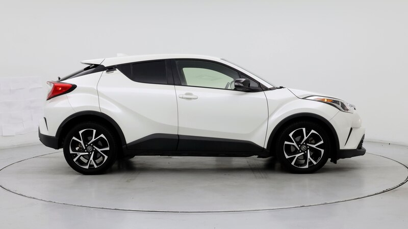 2019 Toyota C-HR XLE 7