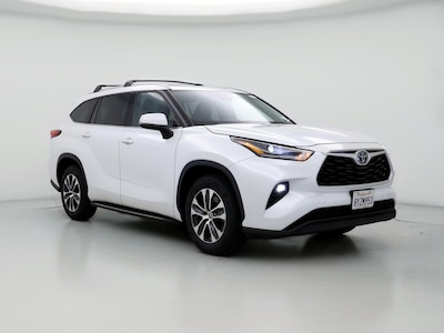 2022 Toyota Highlander XLE -
                Los Angeles, CA