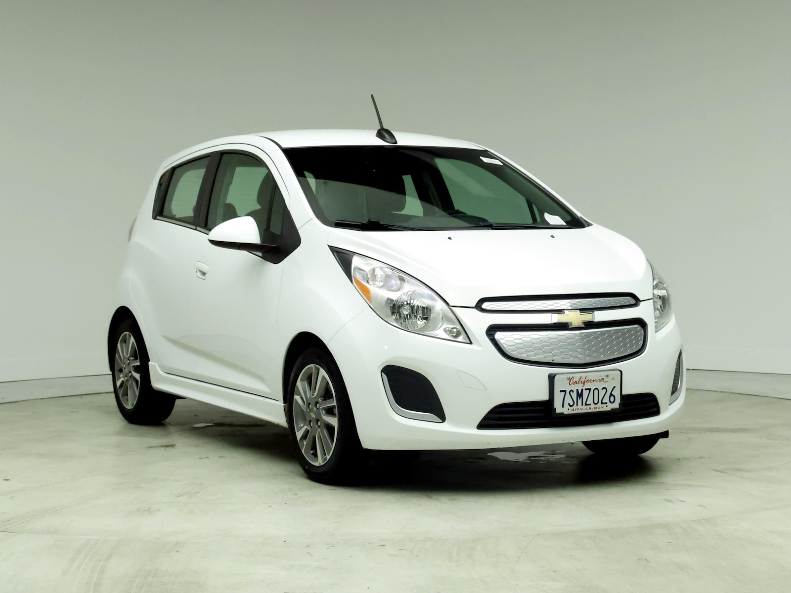 Used 2016 Chevrolet Spark 2LT with VIN KL8CL6S06GC561065 for sale in Kenosha, WI
