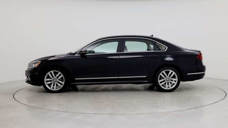 2017 Volkswagen Passat SE 3