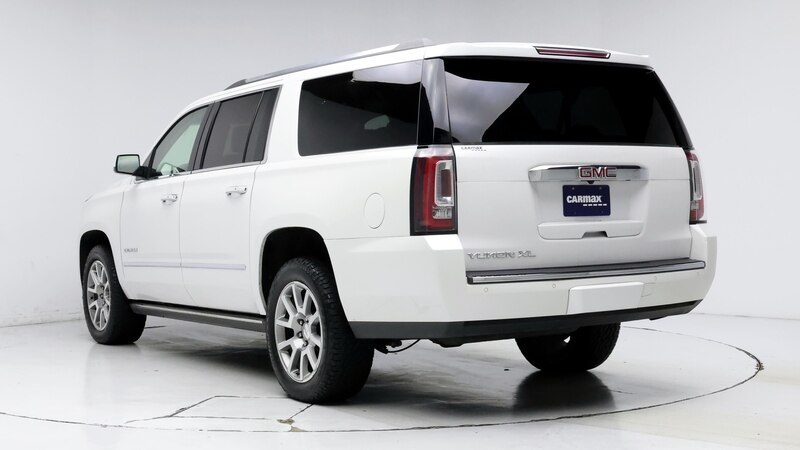 2017 GMC Yukon XL Denali 2