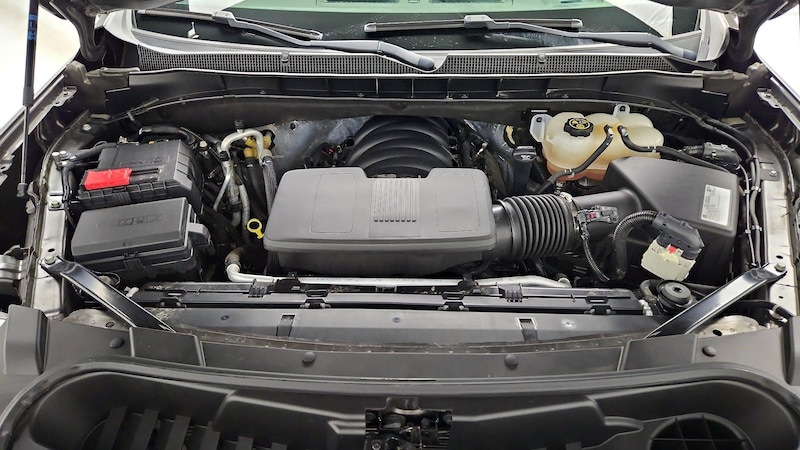 2021 Chevrolet Suburban 1500 LT 23