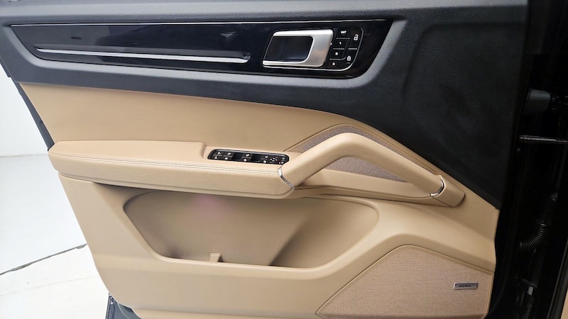 2019 Porsche Cayenne  12