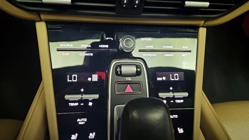 2019 Porsche Cayenne  17