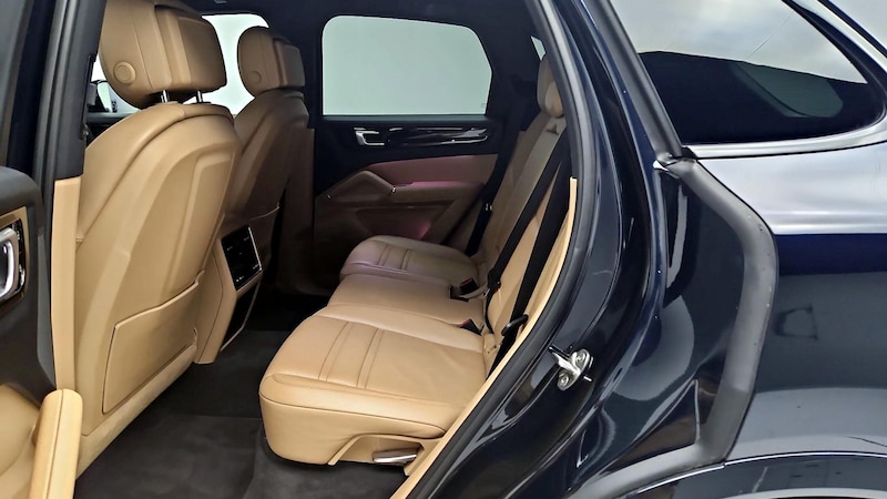 2019 Porsche Cayenne  21