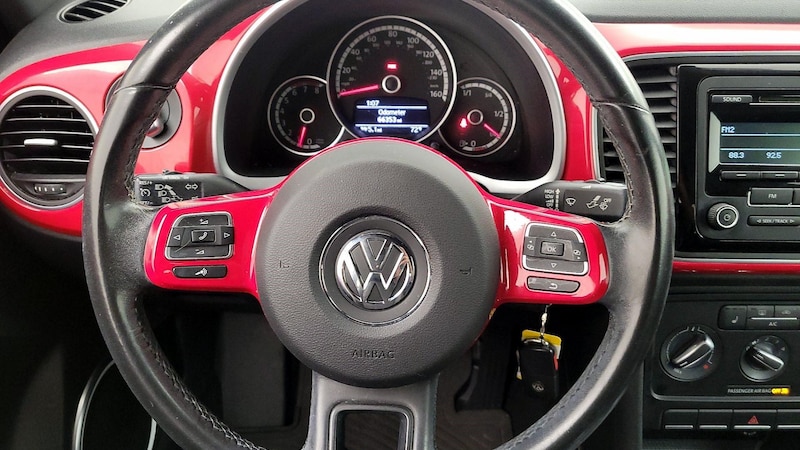 2015 Volkswagen Beetle  10