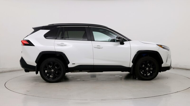 2024 Toyota RAV4 XSE 7