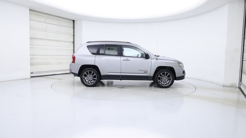 2016 Jeep Compass 75th Anniversary Edition 7