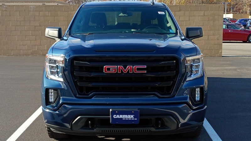 2020 GMC Sierra 1500 Elevation 2