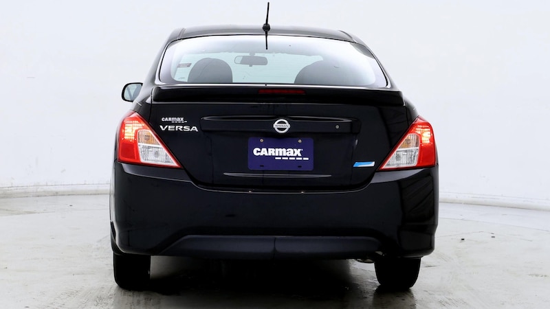 2015 Nissan Versa S 6