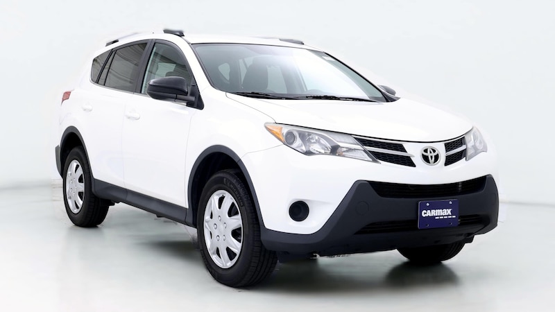 2015 Toyota RAV4 LE Hero Image