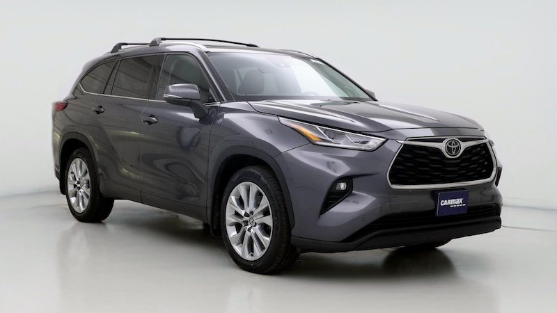 2020 Toyota Highlander Limited Hero Image