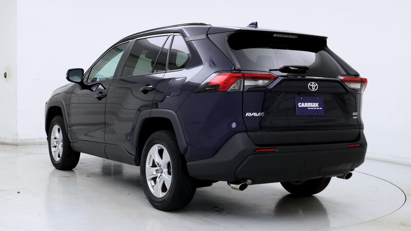 2019 Toyota RAV4 XLE 2