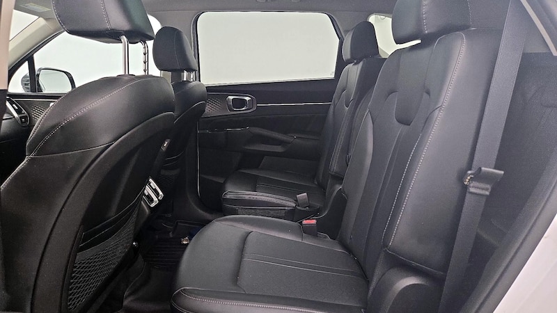 2022 Kia Sorento SX 21