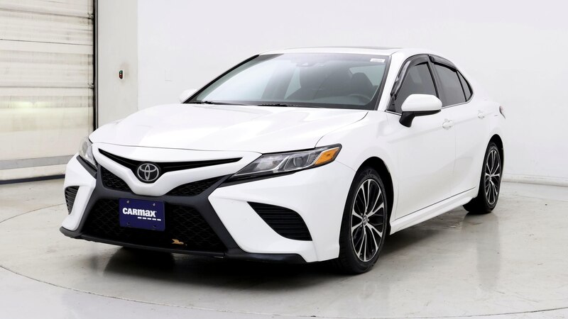 2018 Toyota Camry SE 4