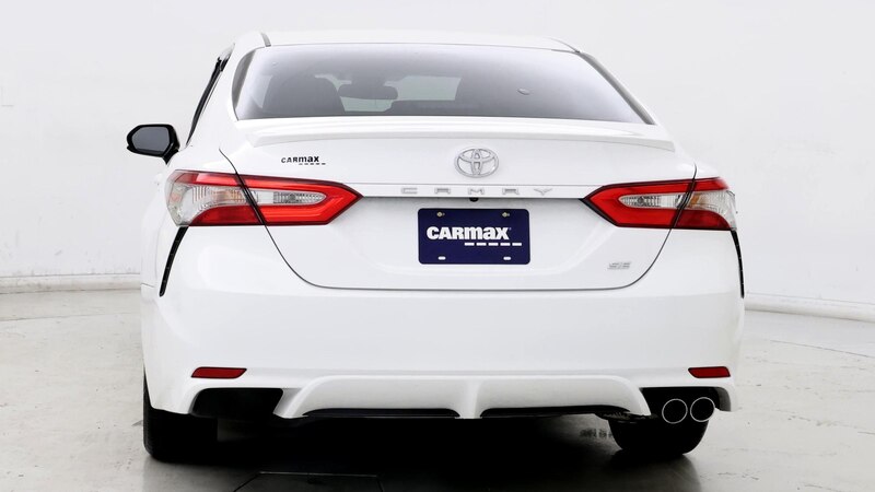 2018 Toyota Camry SE 6