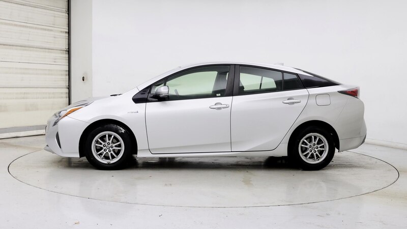 2016 Toyota Prius Two 3