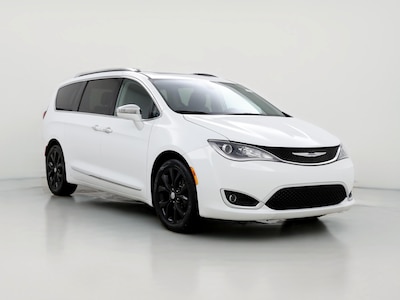2019 Chrysler Pacifica Limited -
                Town Center, GA