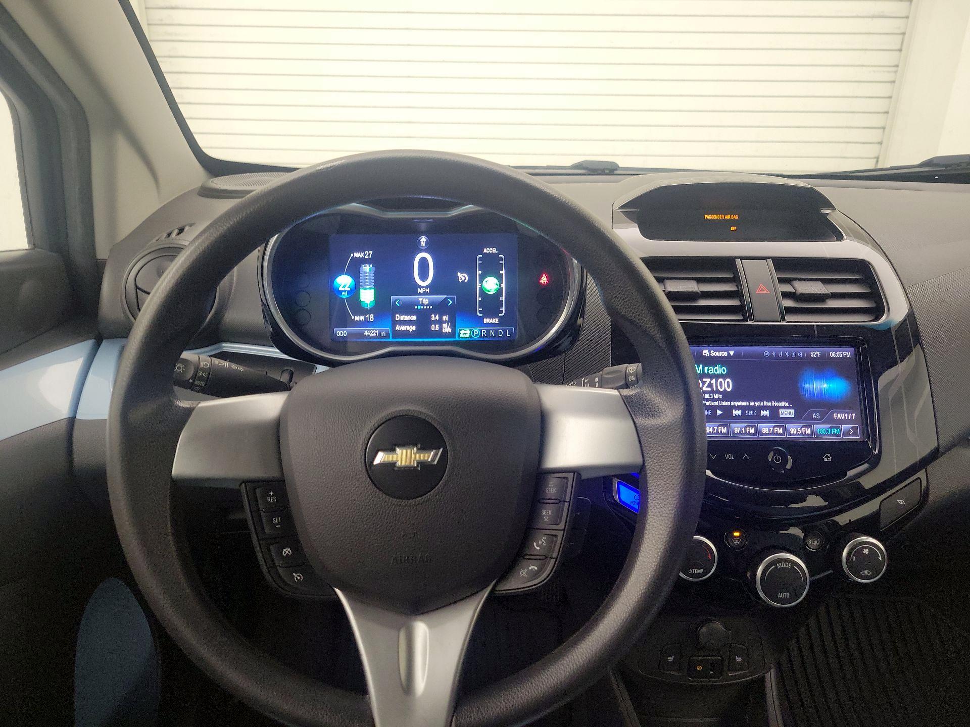 Thumbnail: 2016 Chevrolet Spark - 10