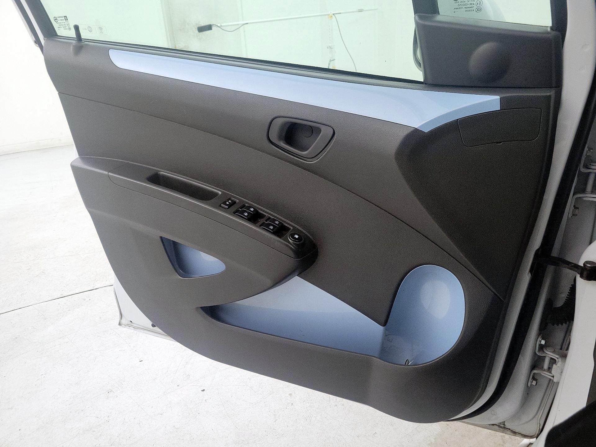 Thumbnail: 2016 Chevrolet Spark - 12