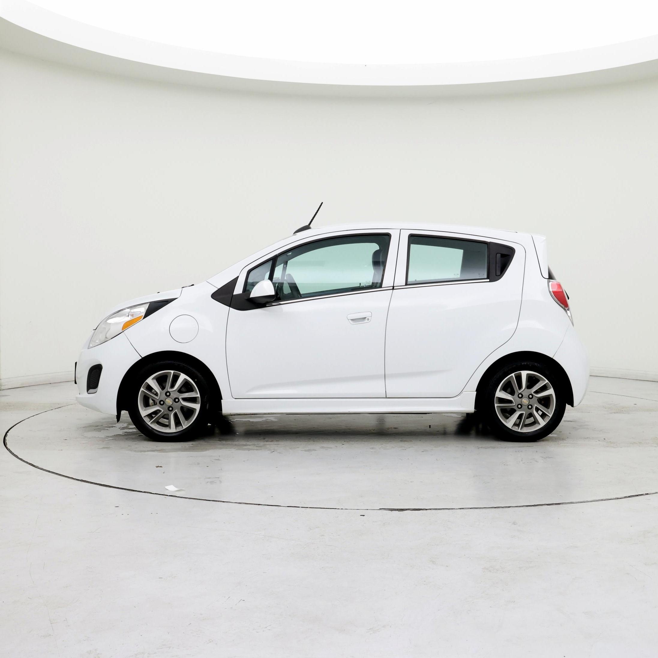 Thumbnail: 2016 Chevrolet Spark - 3