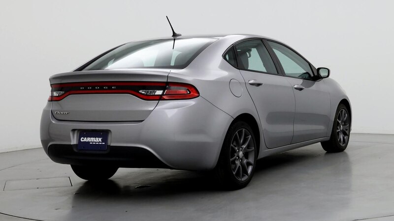 2016 Dodge Dart SE 8