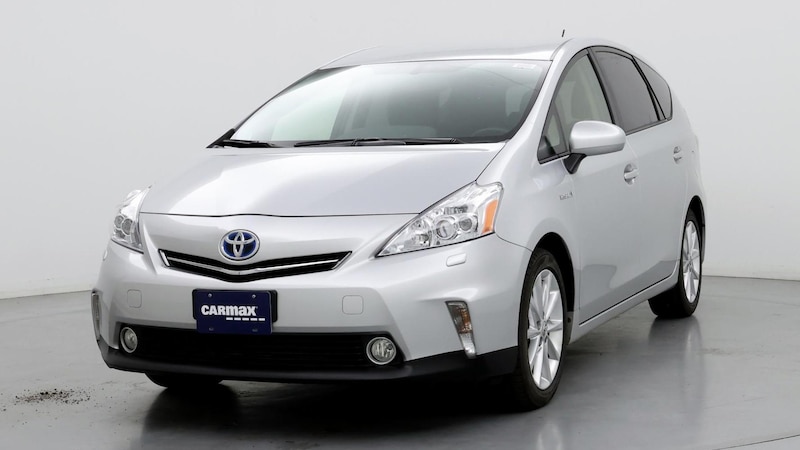 2014 Toyota Prius v Five 4