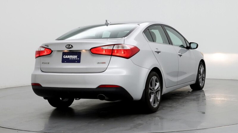 2016 Kia Forte EX 8