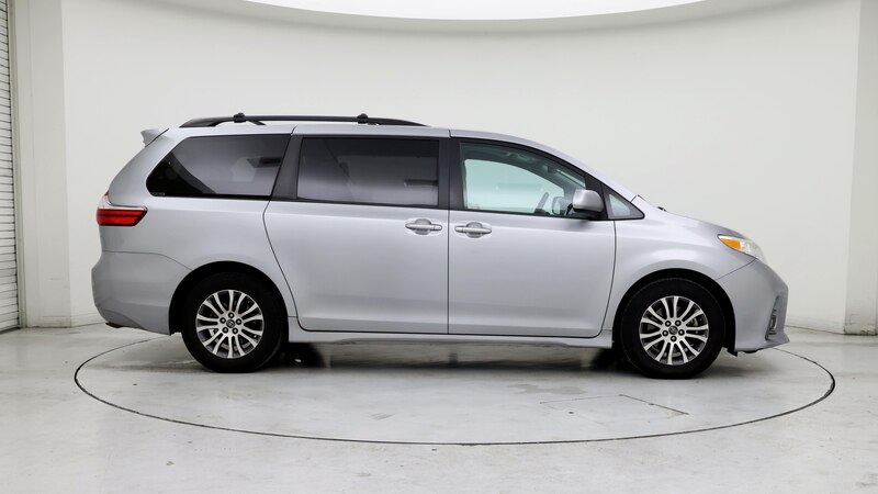 2018 Toyota Sienna XLE 7