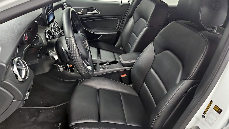 2020 Mercedes-Benz GLA 250 11