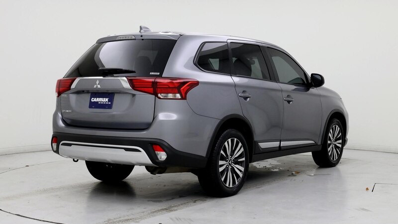 2020 Mitsubishi Outlander ES 8