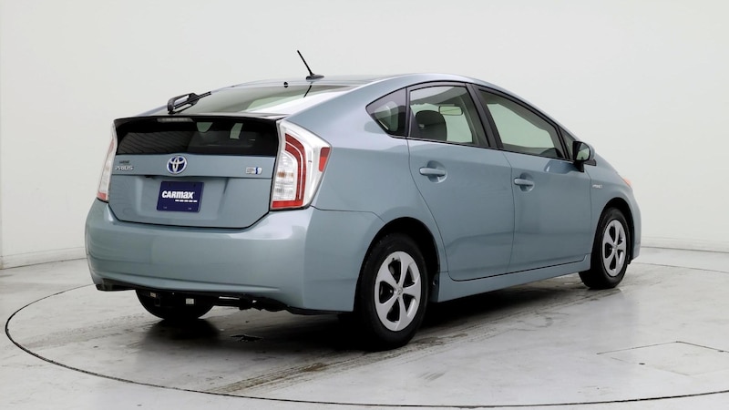 2015 Toyota Prius Four 8