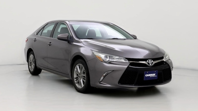 2015 Toyota Camry SE Hero Image