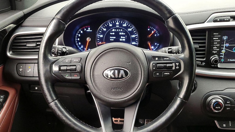 2016 Kia Sorento L 10