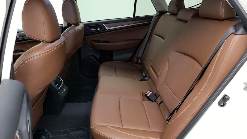 2018 Subaru Outback 2.5i Touring 21
